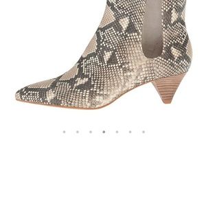 Dolce Vita snakeprint booties